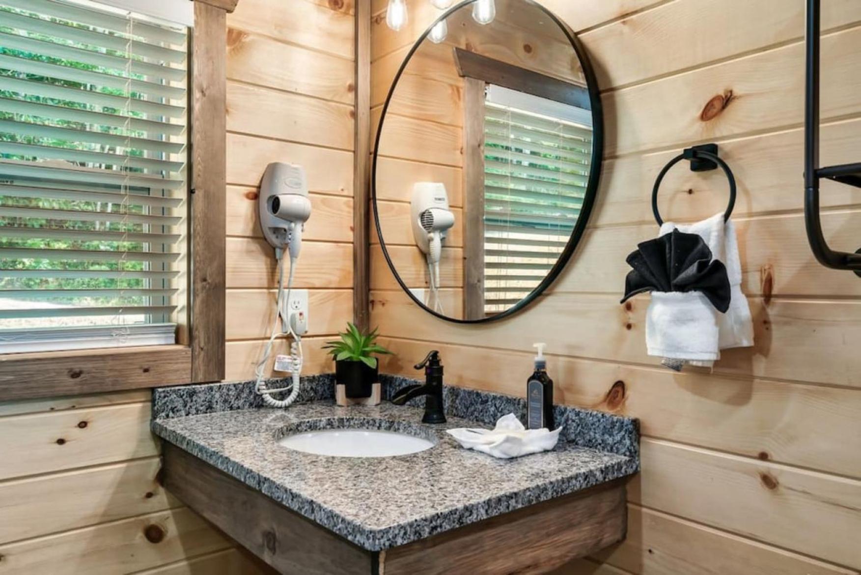 Tranquil Mountain Getaway By Ghosal Luxury Lodging Gatlinburg Kültér fotó